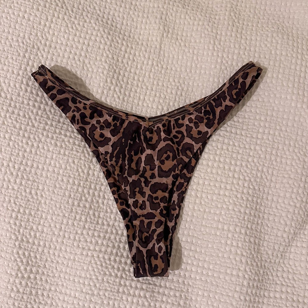 BENOA JOHNNY BOTTOM - FELINE